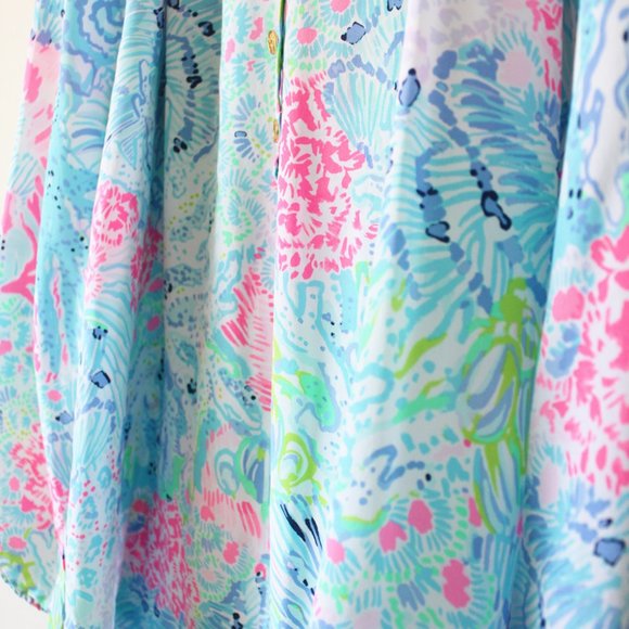 New Lilly Pulitzer Elsa Silk Top, Sink or Swim - Picture 5 of 5